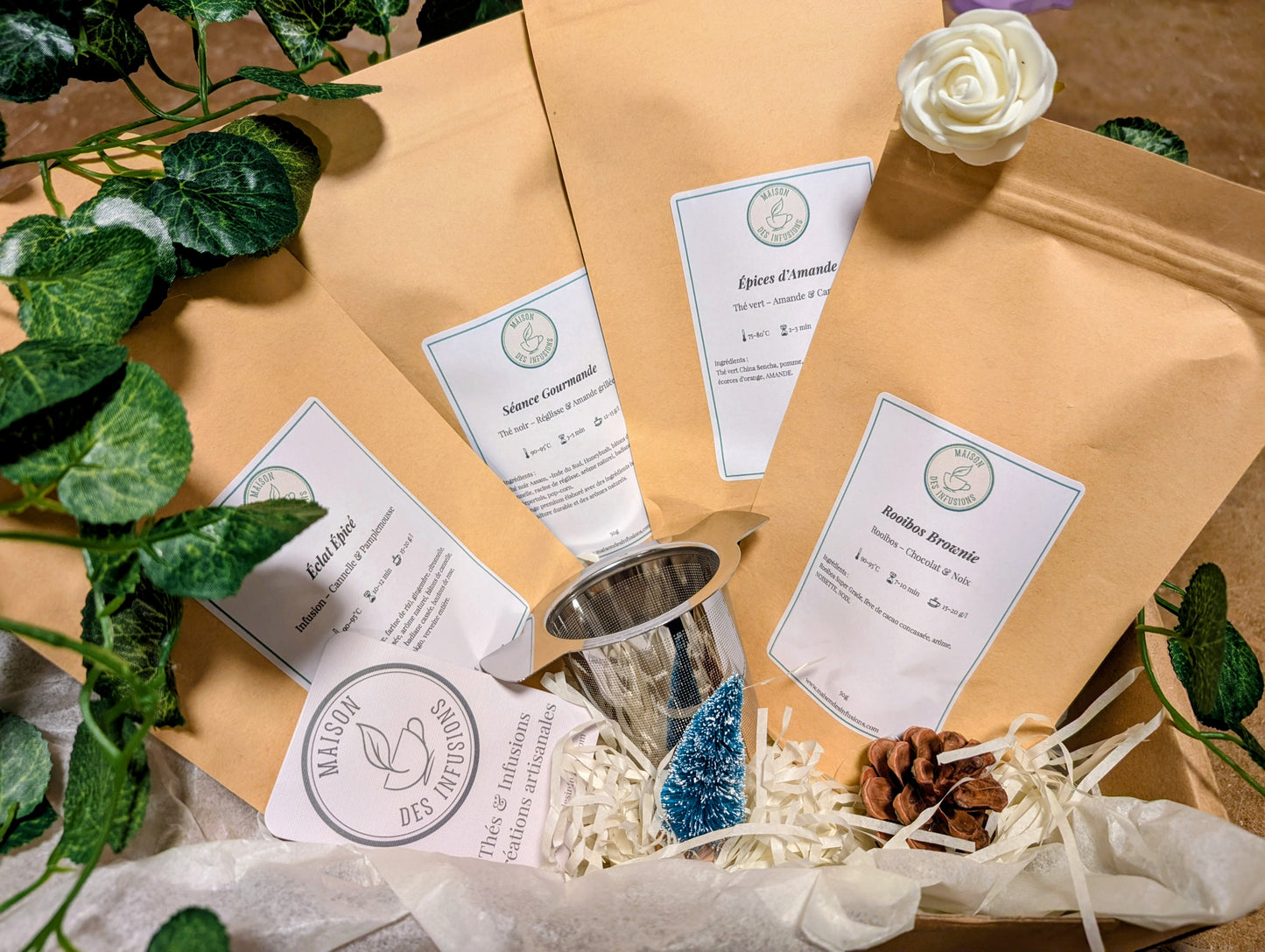 Coffret “Édition de Noël – Thés & Infusions Gourmands"